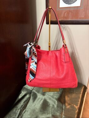 Coach Madison PhoebeL1381-26224 beautiful spacious leather bag